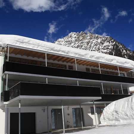 Apart Sportiva Klosterle am Arlberg Exterior photo